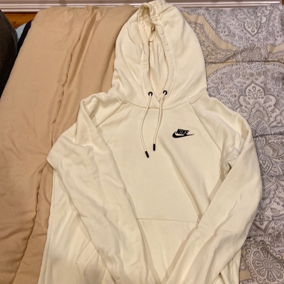 Nike hoodie - Picture 1 of 1
